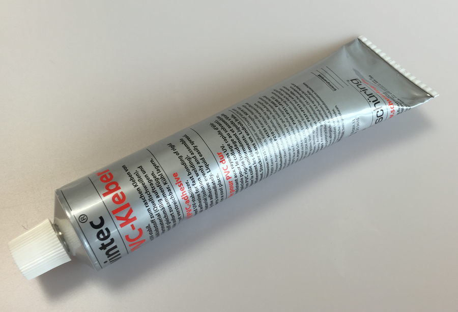 Tube de colle pour PVC  | Volets-sur-Mesure.com
